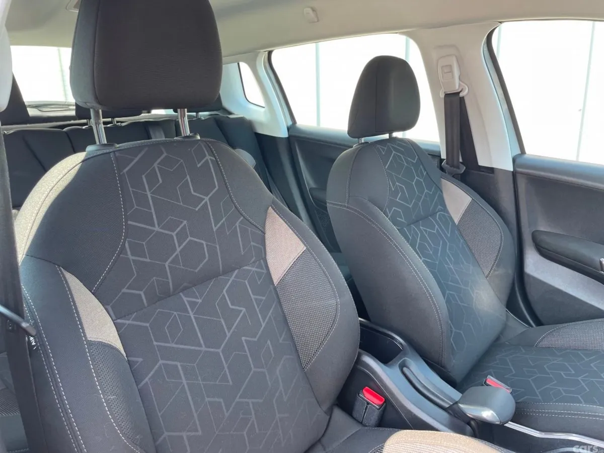 Peugeot 2008 SUV, Diesel, 2016, Grey