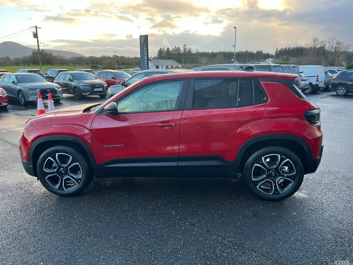Jeep Avenger SUV, Electric, 2023, Red