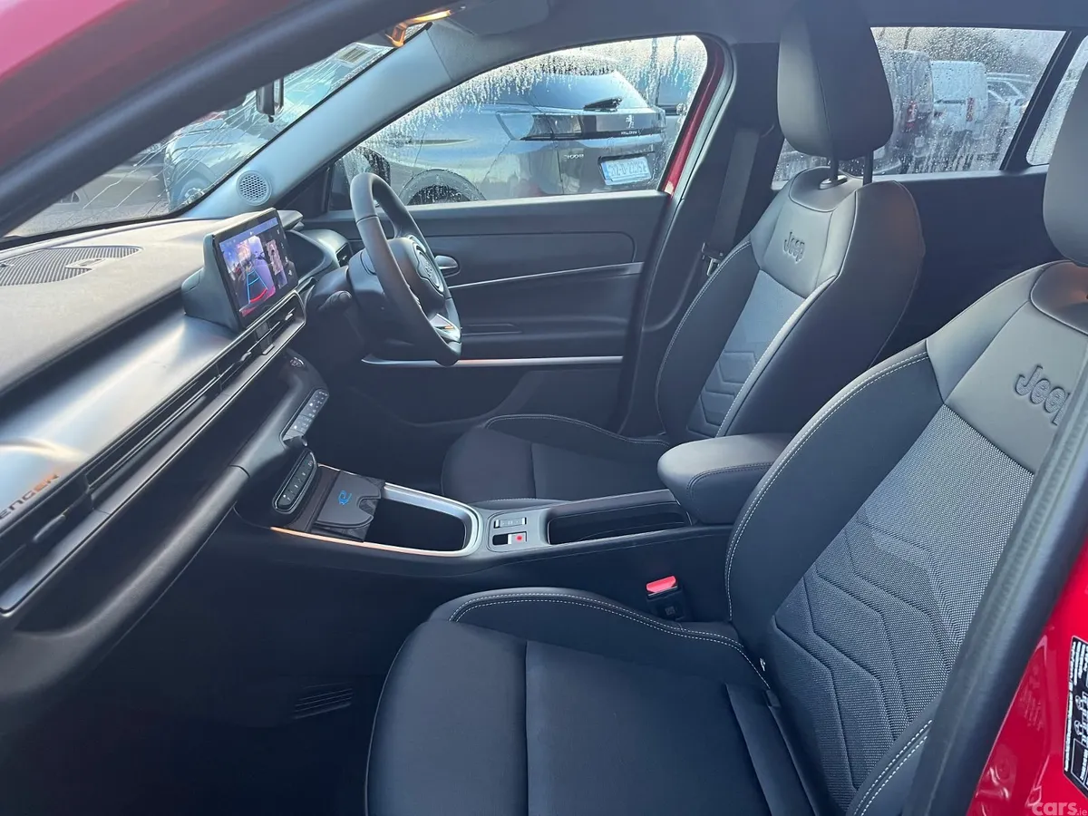 Jeep Avenger SUV, Electric, 2023, Red