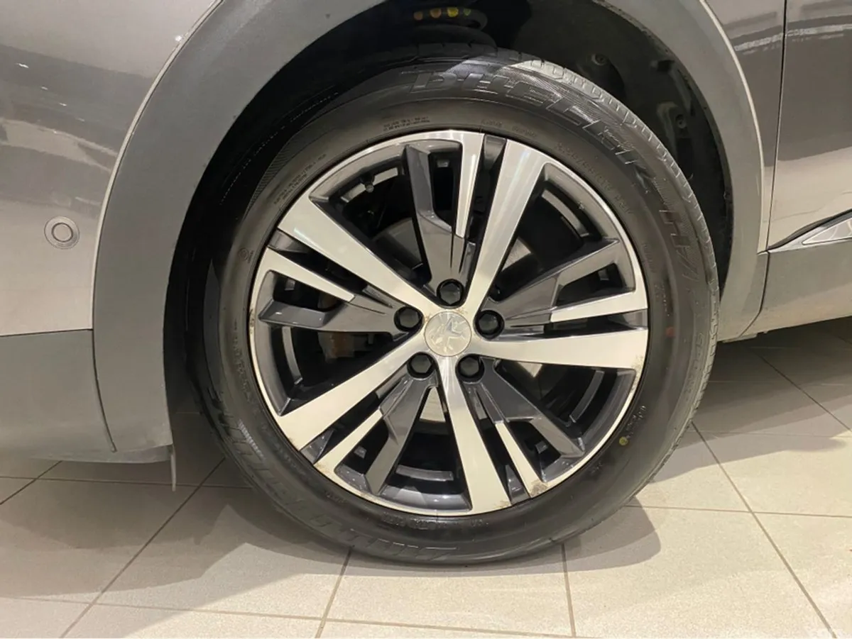 Peugeot 3008 MPV, Diesel, 2021, Grey