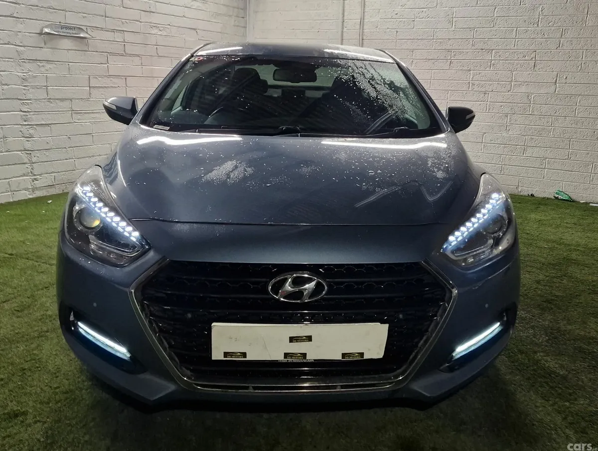 Hyundai i40 Saloon, Diesel, 2017, Blue