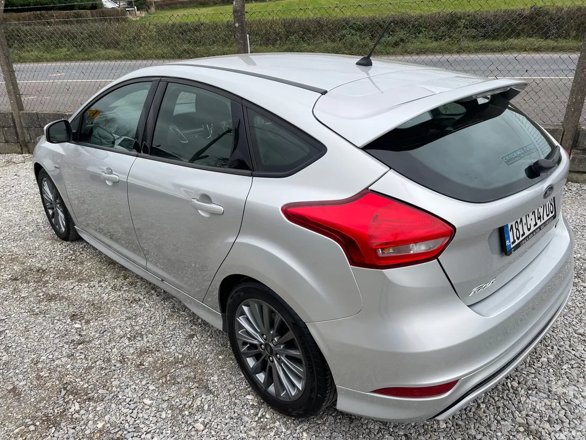 Ford Focus Hatchback, Petrol, 2018, Silver