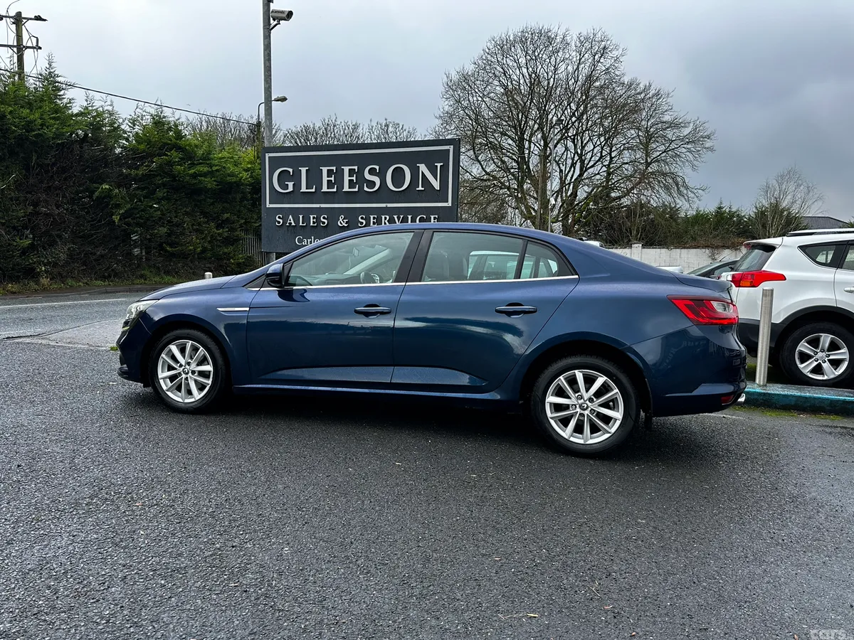 Renault Megane Saloon, Diesel, 2017, Blue