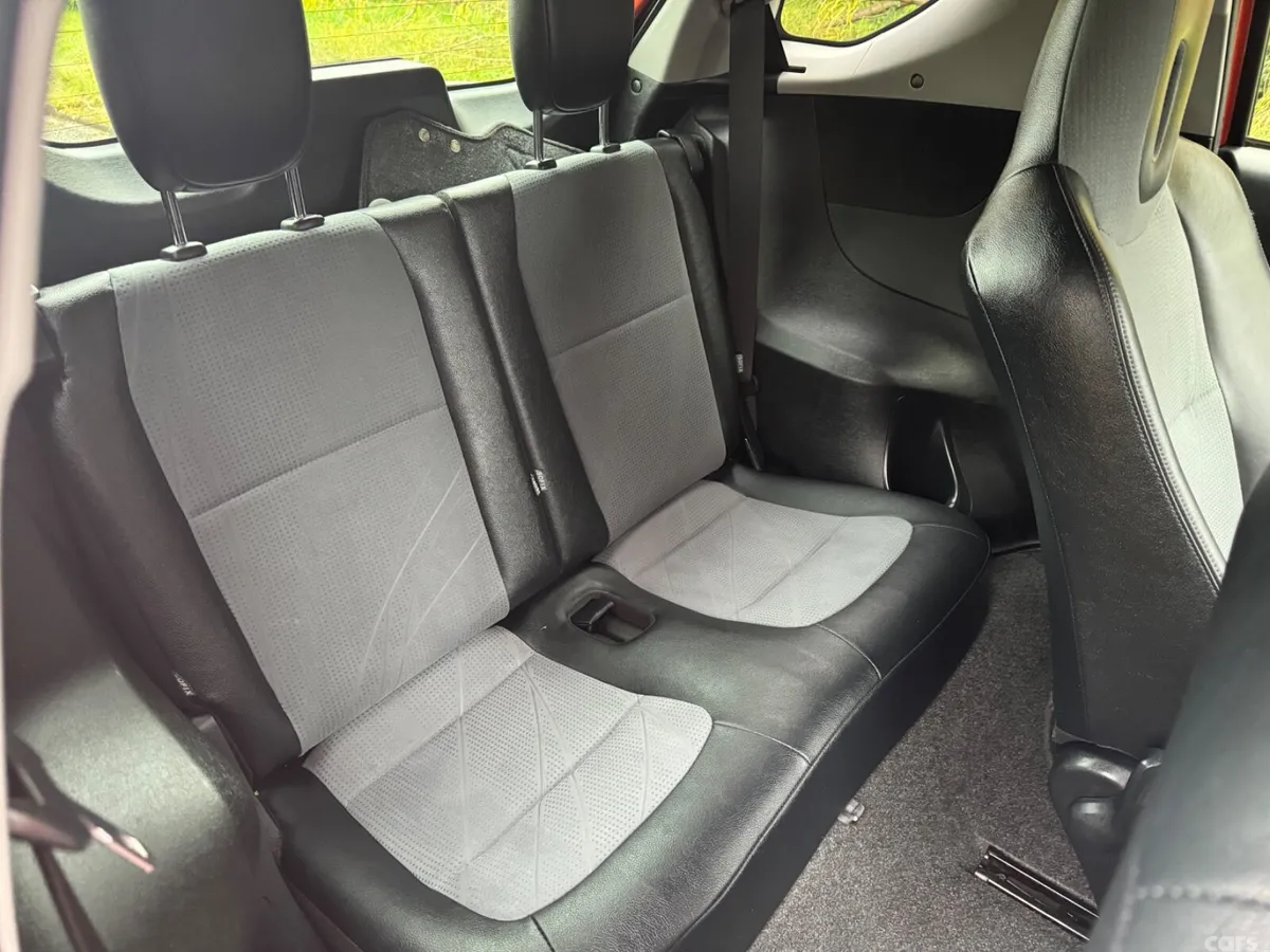 Toyota iQ Hatchback, Petrol, 2013, Orange