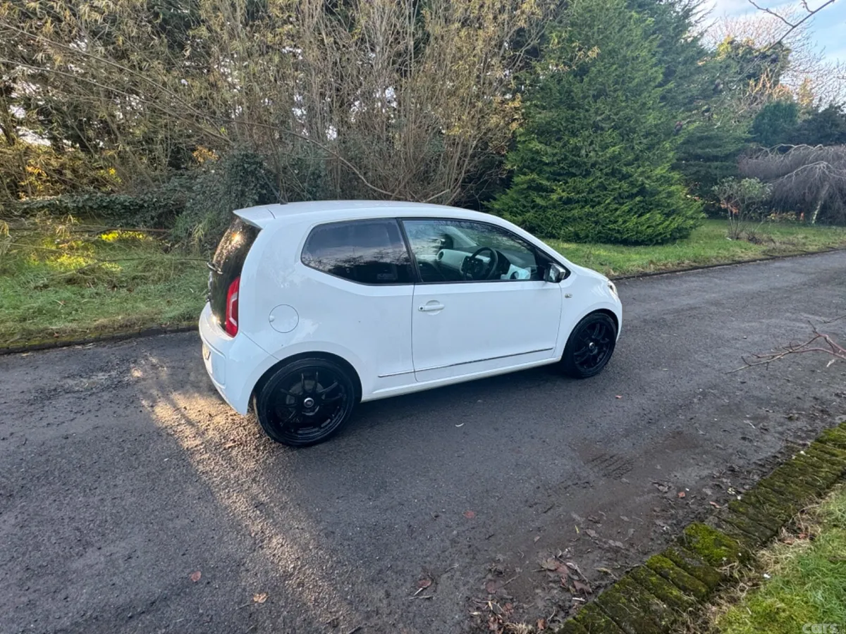 Volkswagen up! Hatchback, Petrol, 2014, White