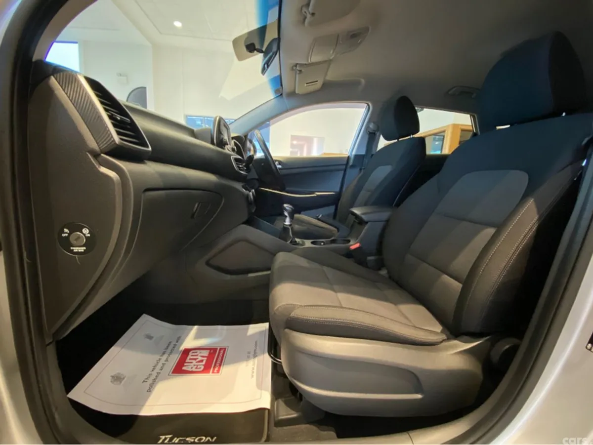 Hyundai Tucson MPV, Diesel, 2019, Grey