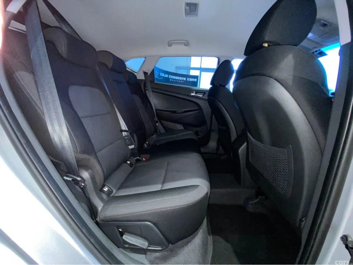 Hyundai Tucson MPV, Diesel, 2019, Grey
