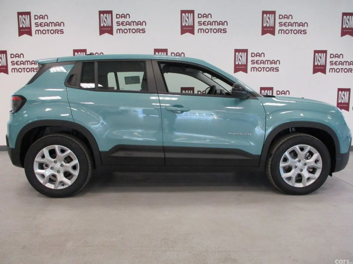 Jeep Avenger SUV, Electric, 2026, Green
