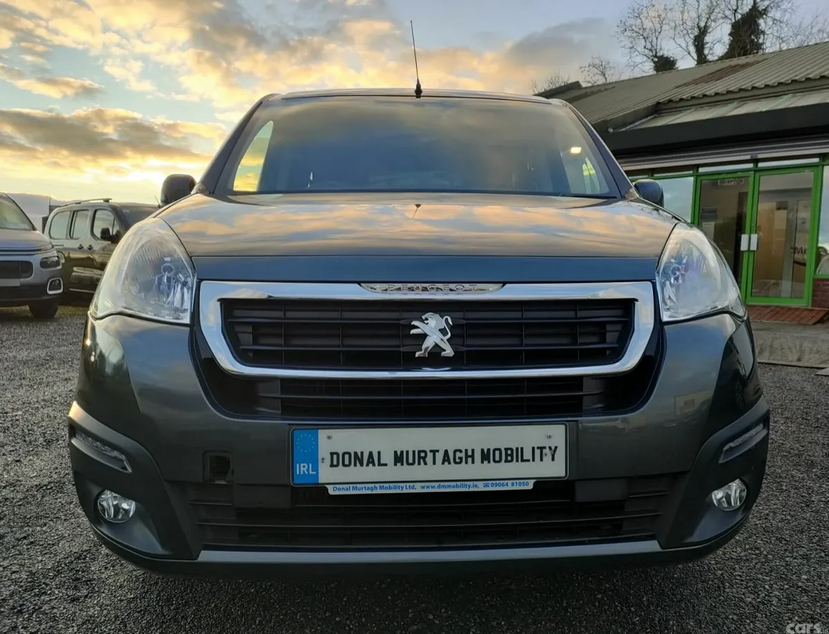 Peugeot Partner MPV, Diesel, 2017, Grey