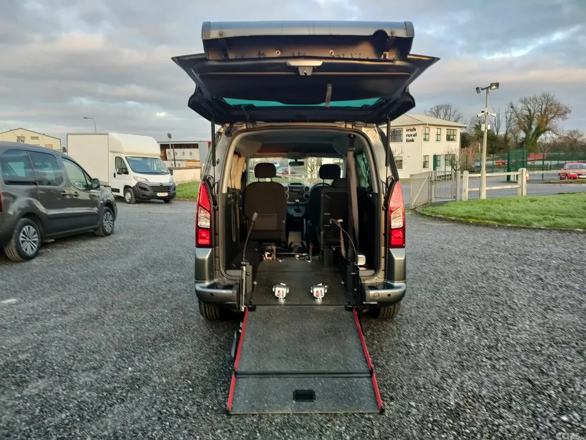 Peugeot Partner MPV, Diesel, 2017, Grey