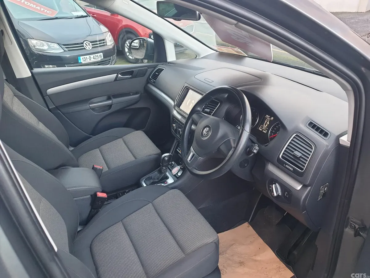 Volkswagen Sharan MPV, Petrol, 2014, Grey