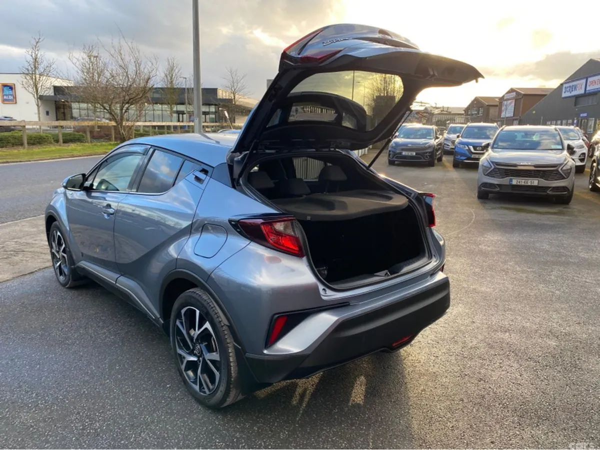 Toyota C-HR Hatchback, Petrol Hybrid, 2021, Grey