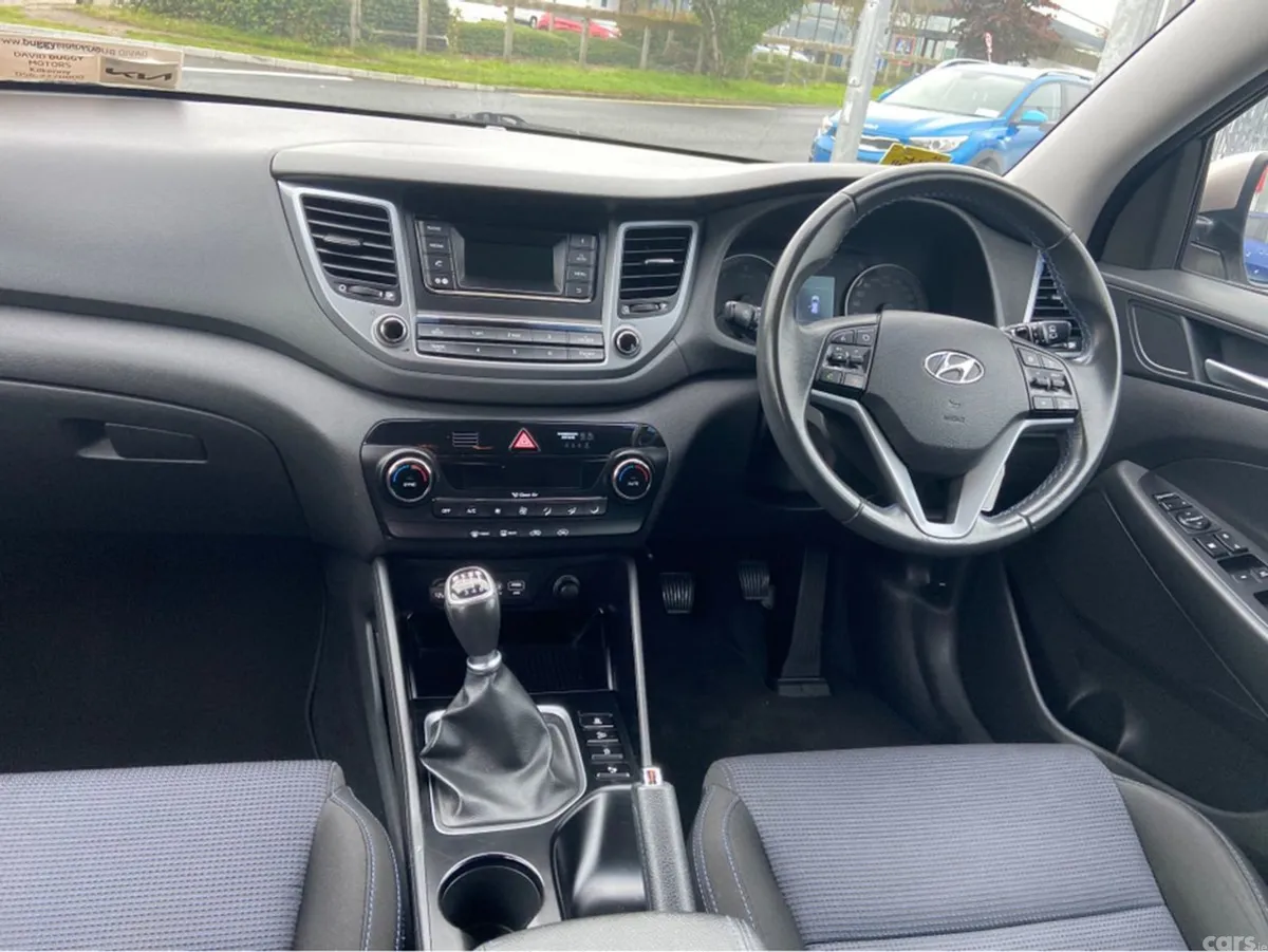 Hyundai Tucson MPV, Diesel, 2016, White