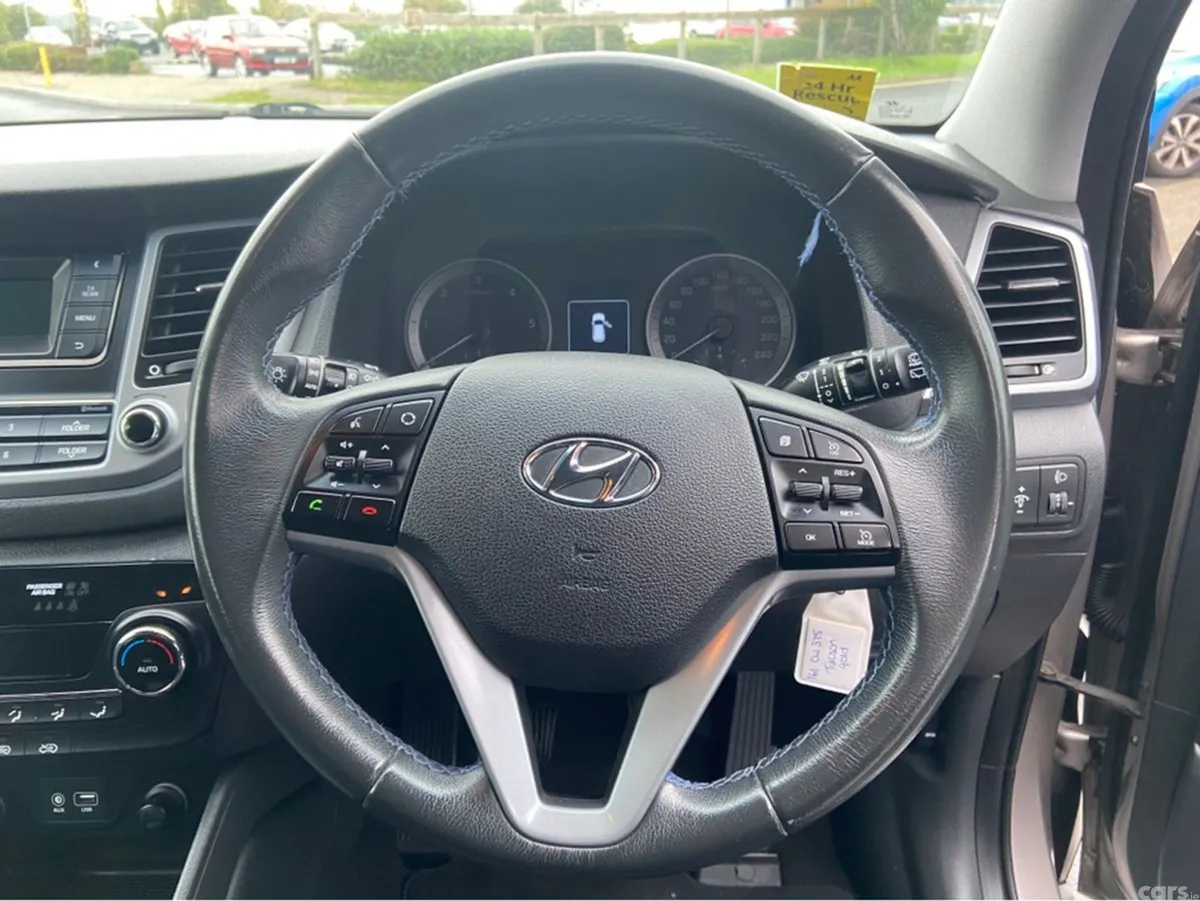 Hyundai Tucson MPV, Diesel, 2016, White