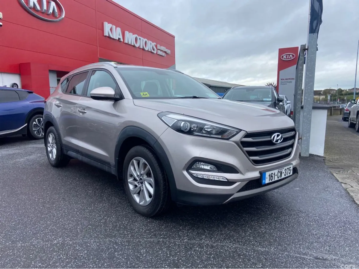 Hyundai Tucson MPV, Diesel, 2016, White