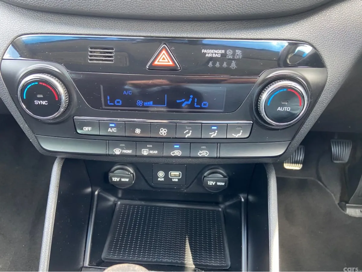 Hyundai Tucson Estate, Diesel, 2018, Red