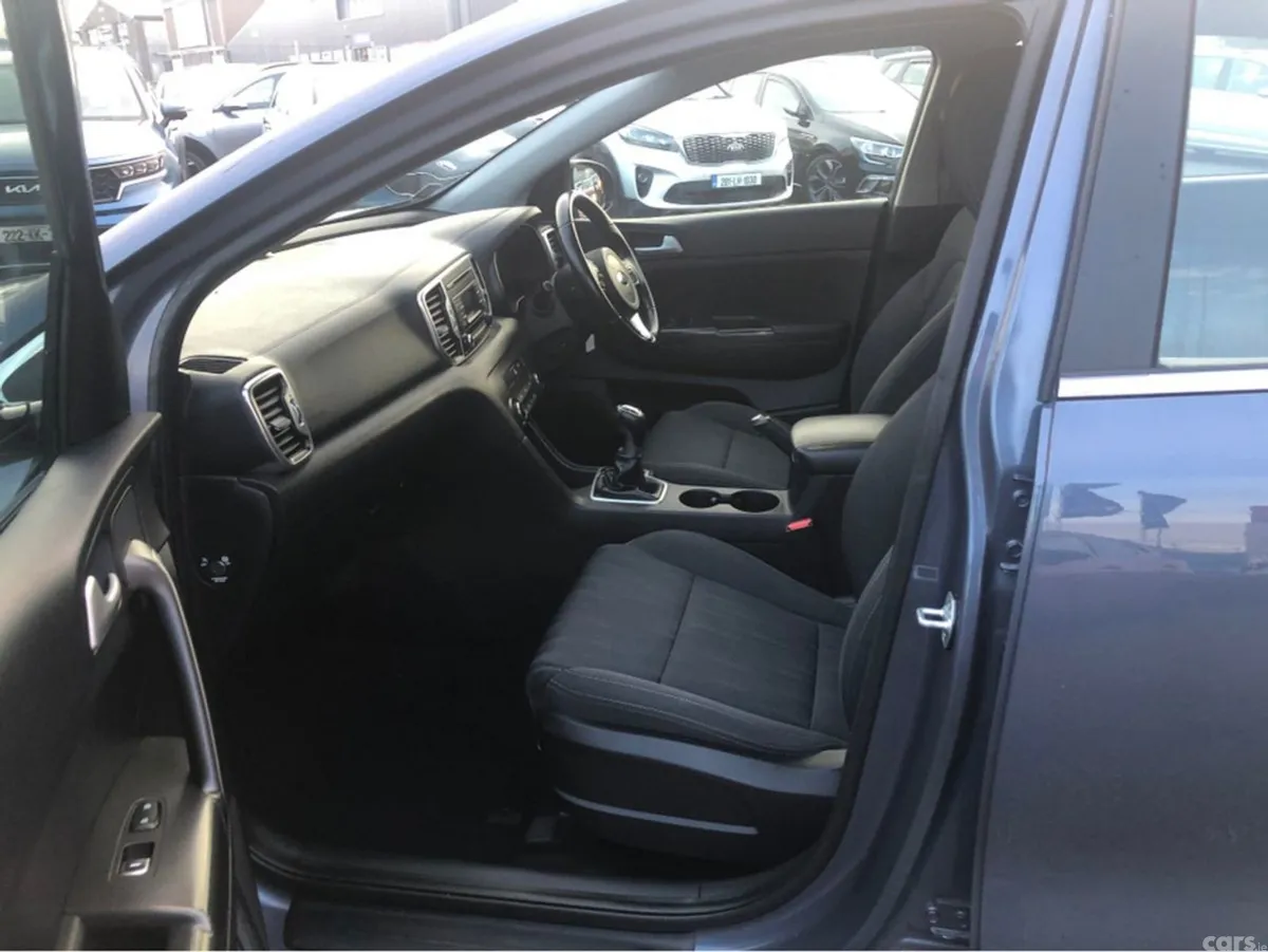 Kia Sportage MPV, Diesel, 2017, Blue