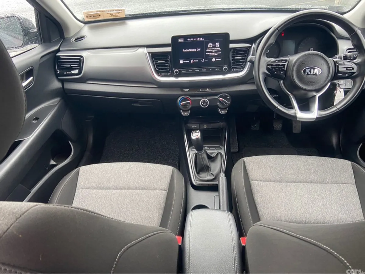 Kia Stonic Estate, Petrol, 2021, Grey