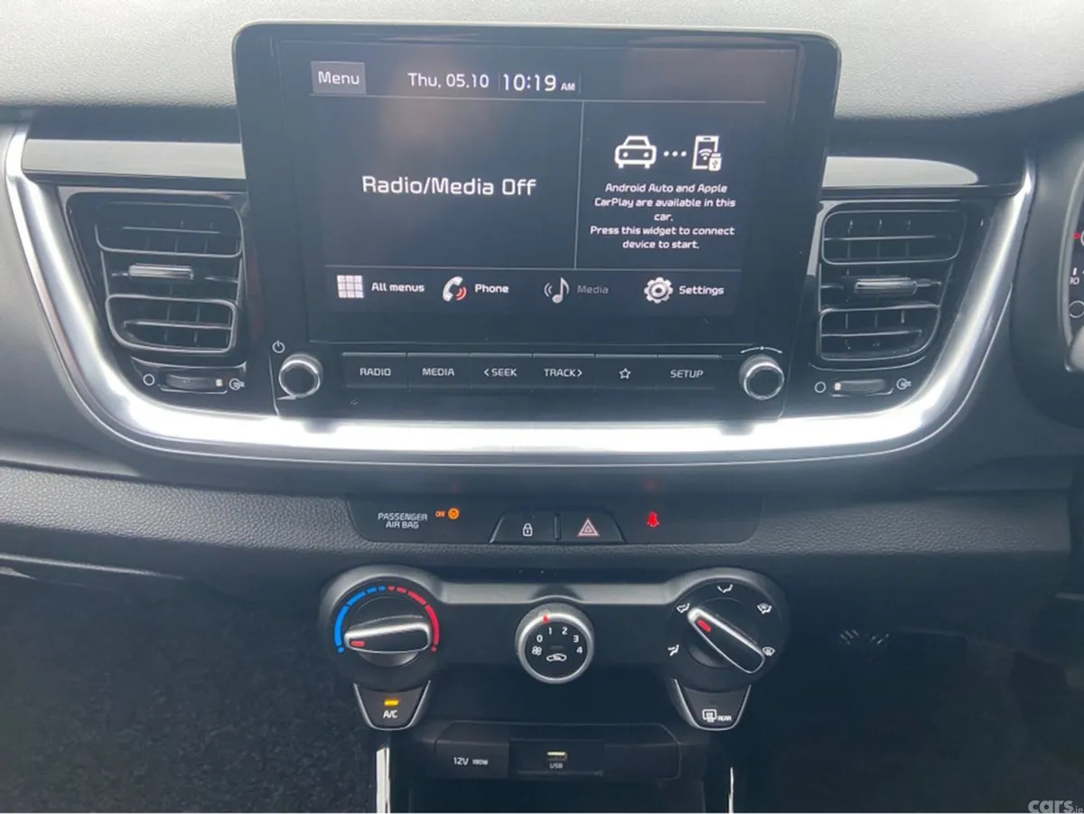 Kia Stonic Estate, Petrol, 2021, Grey