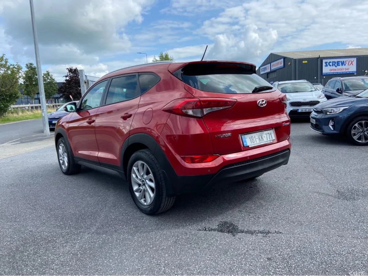 Hyundai Tucson Estate, Diesel, 2018, Red