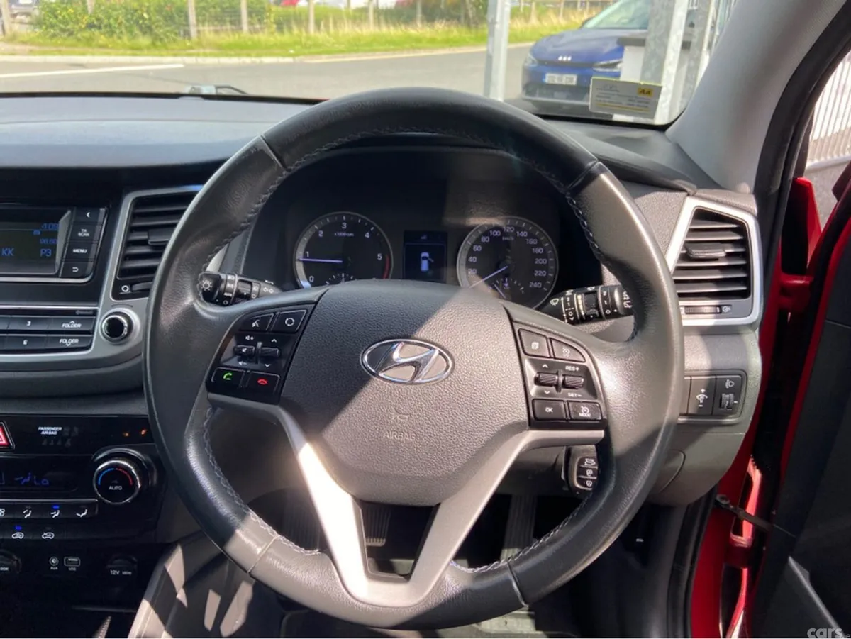 Hyundai Tucson Estate, Diesel, 2018, Red