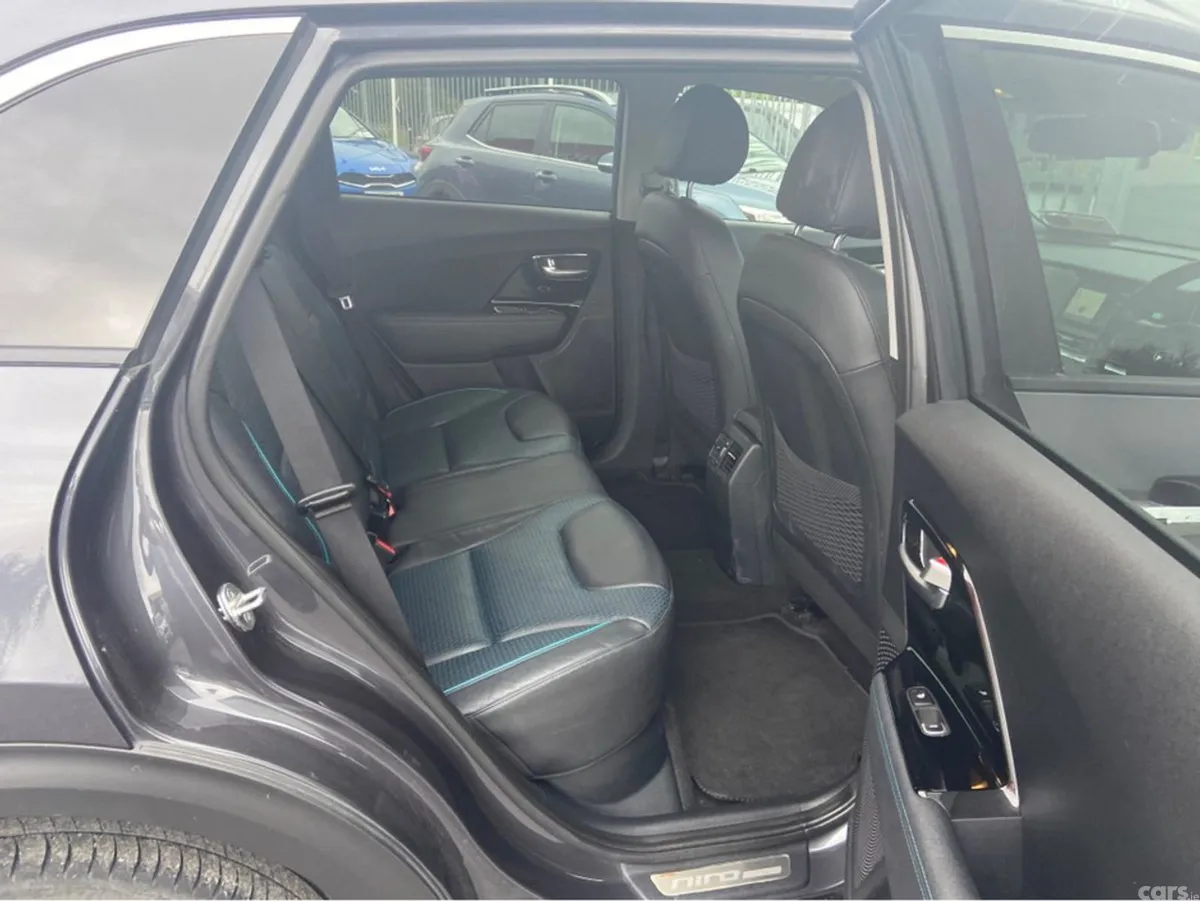 Kia e-Niro Estate, Electric, 2020, Grey
