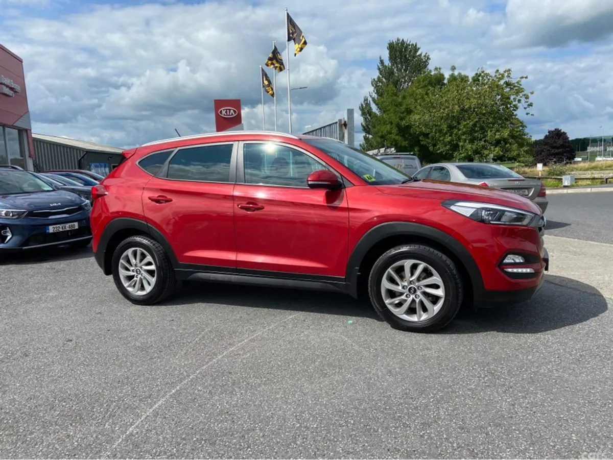 Hyundai Tucson Estate, Diesel, 2018, Red