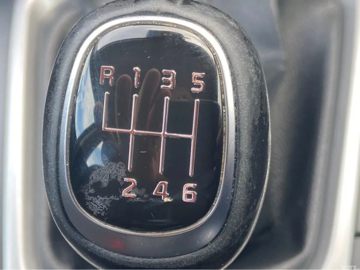 Kia Ceed Hatchback, Petrol, 2020, Grey