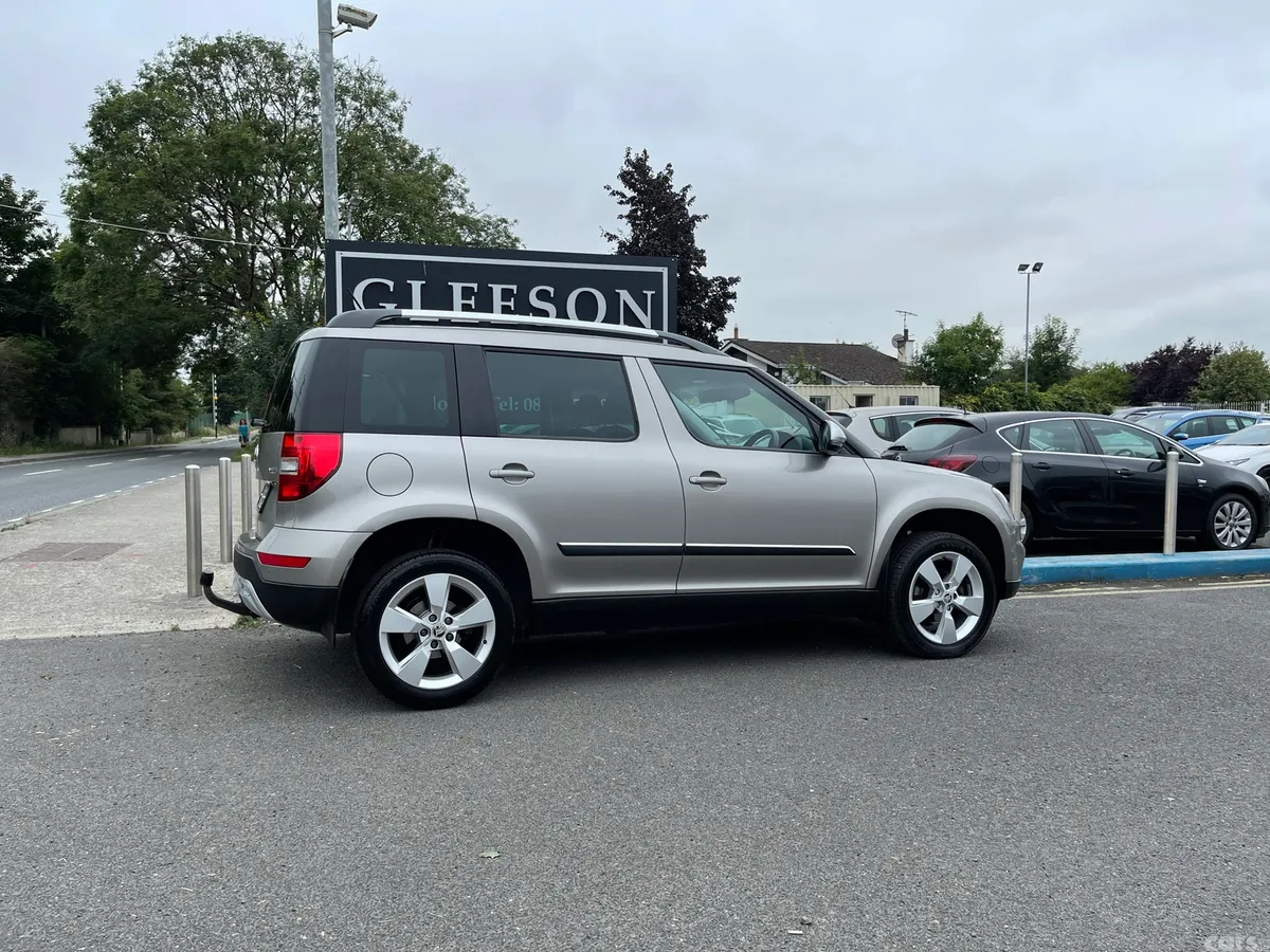 Skoda Yeti SUV, Diesel, 2015, Beige