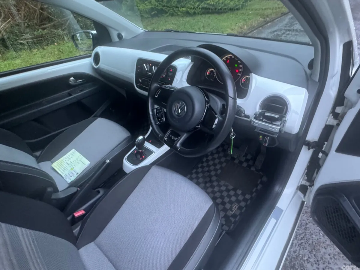 Volkswagen up! Hatchback, Petrol, 2014, White