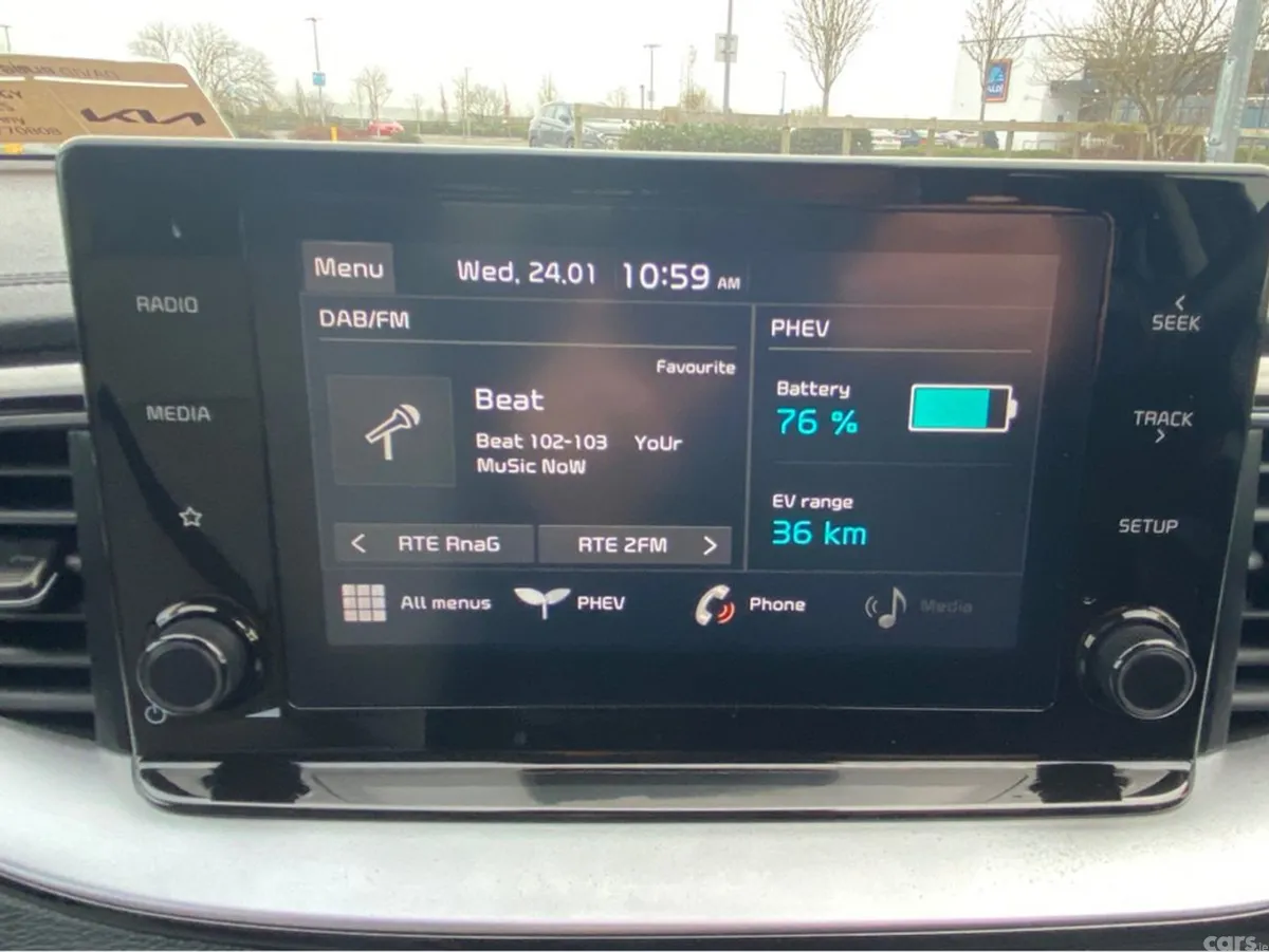 Kia XCeed Hatchback, Petrol Plug-in Hybrid, 2021, Red