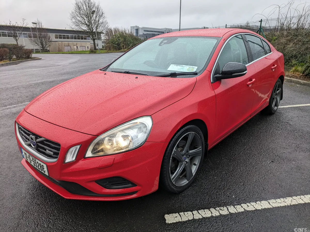 Volvo S60 Saloon, Diesel, 2012, Red