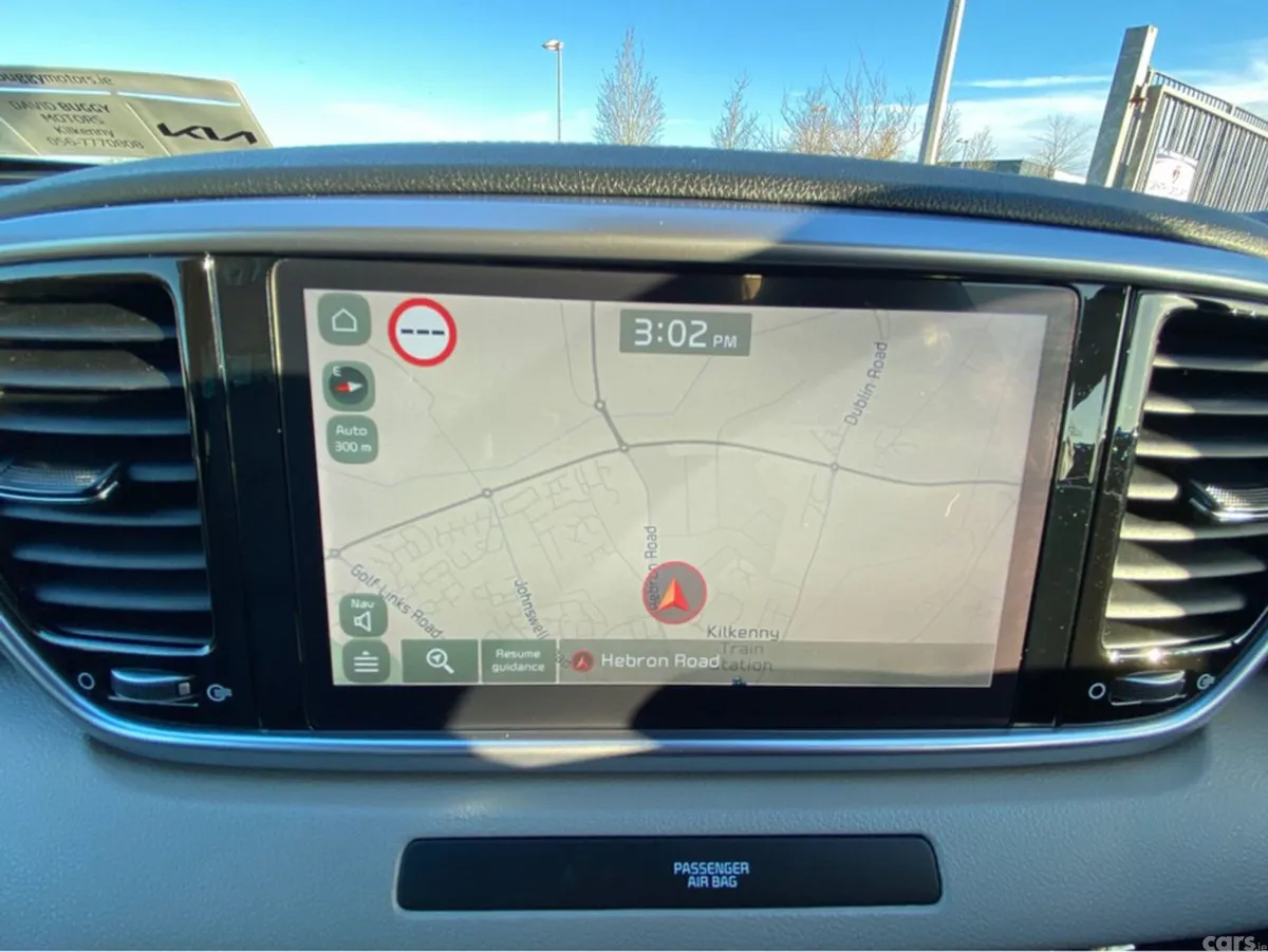 Kia Sportage MPV, Diesel Hybrid, 2021, White