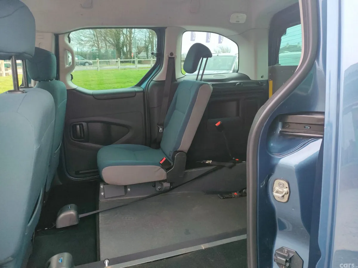 Citroen Berlingo MPV, Diesel, 2018, Blue