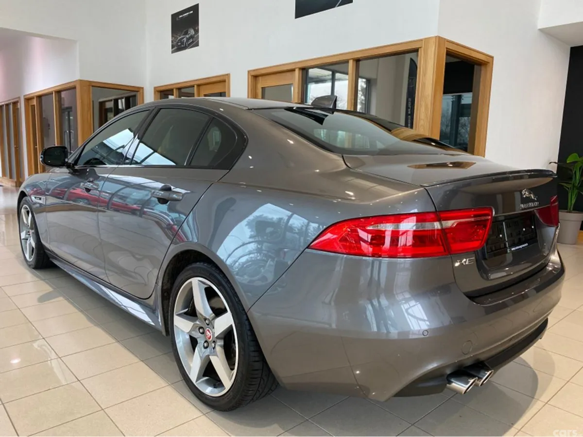 Jaguar XE Saloon, Diesel, 2017, Grey