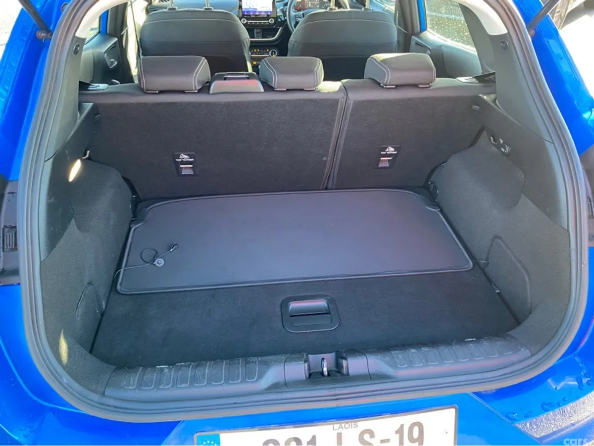 Ford Puma MPV, Diesel, 2022, Blue