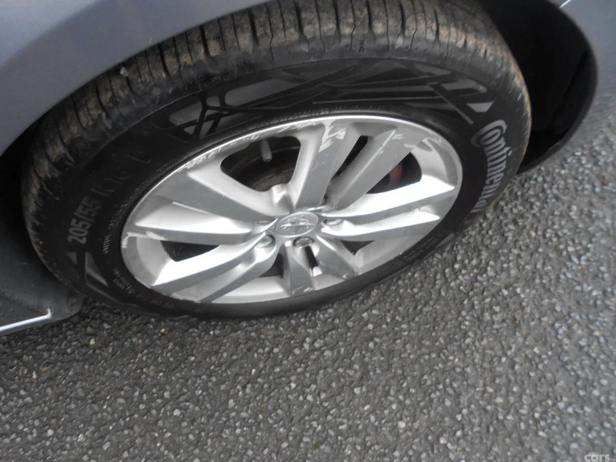 Peugeot 308 Estate, Diesel, 2015, Grey