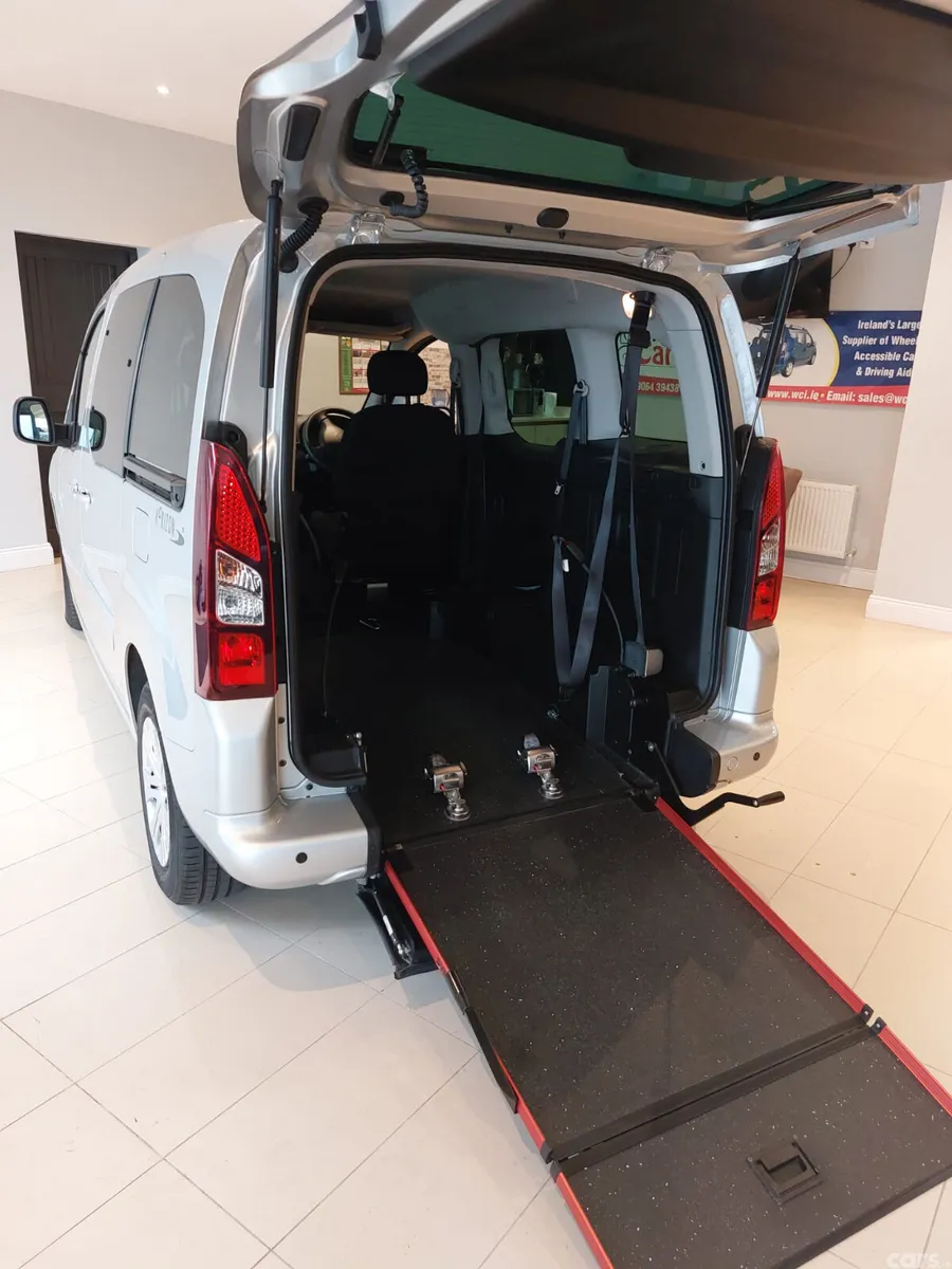 Peugeot Partner MPV, Diesel, 2017, Silver