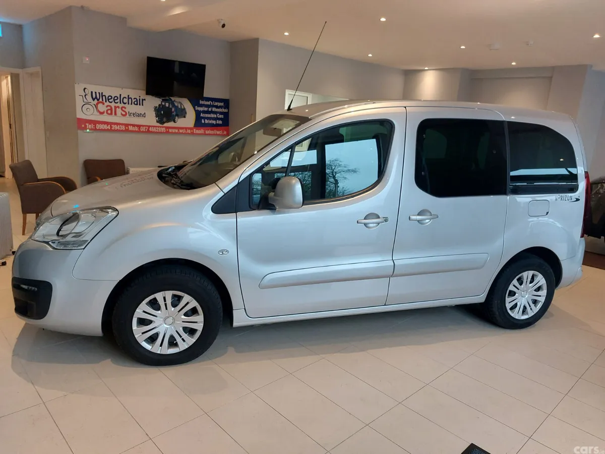 Peugeot Partner MPV, Diesel, 2017, Silver