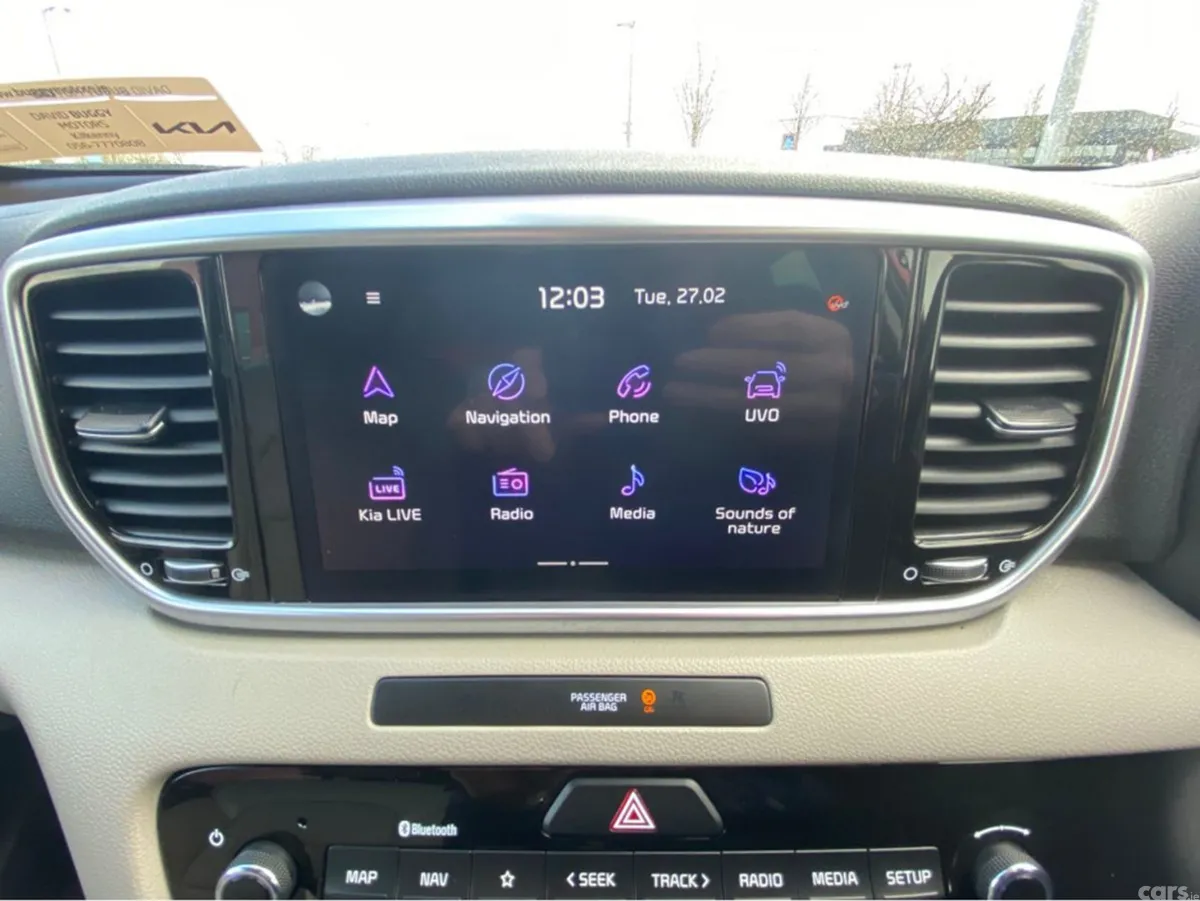 Kia Sportage MPV, Diesel, 2021, Red
