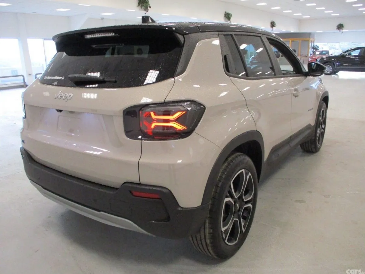 Jeep Avenger SUV, Electric, 2026, Grey