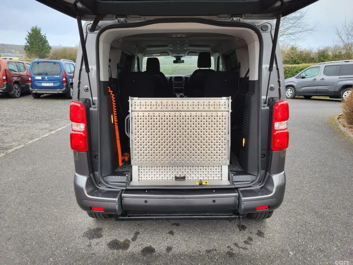 Citroen Spacetourer MPV, Diesel, 2022, Grey