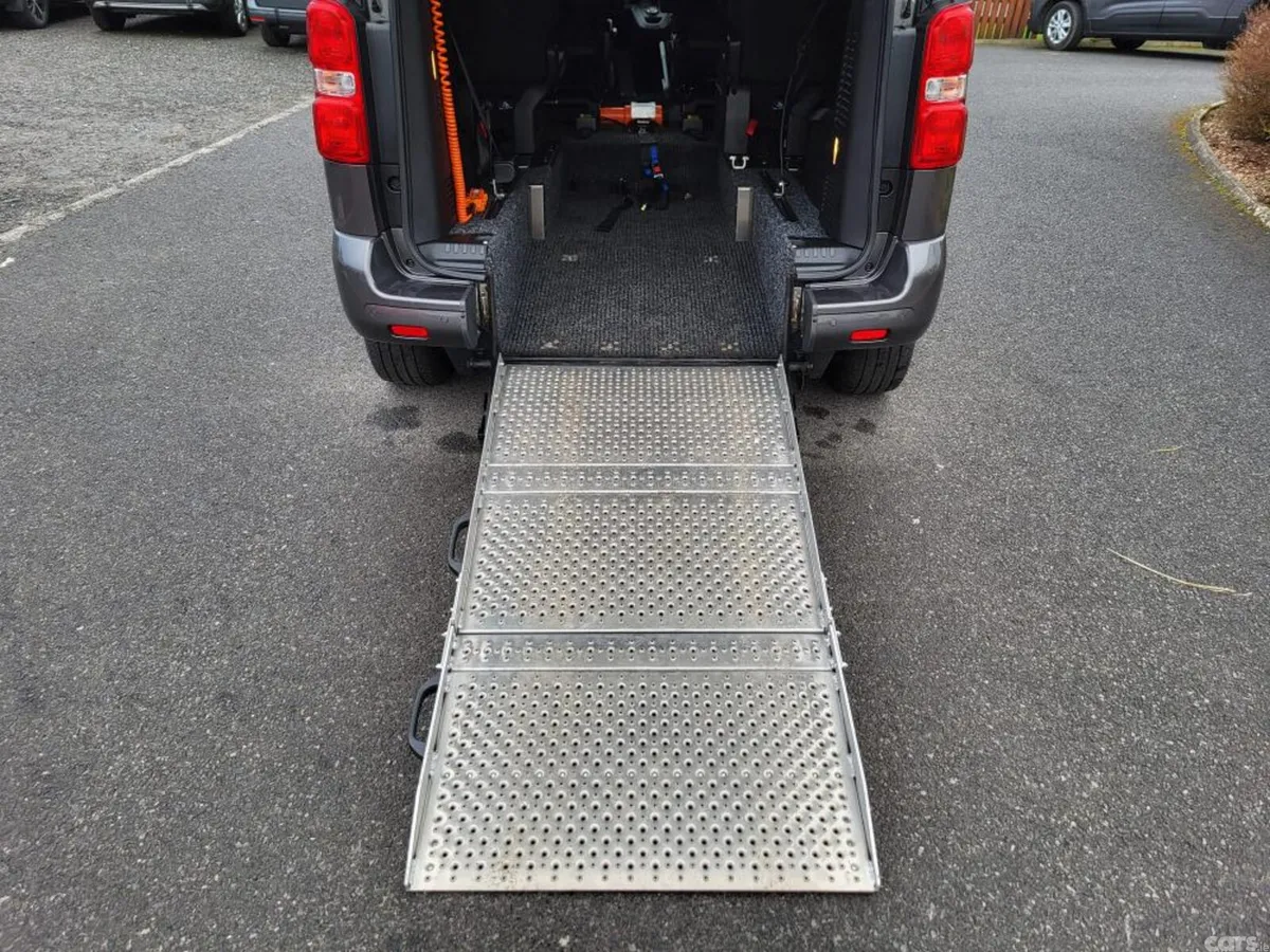 Citroen Spacetourer MPV, Diesel, 2022, Grey