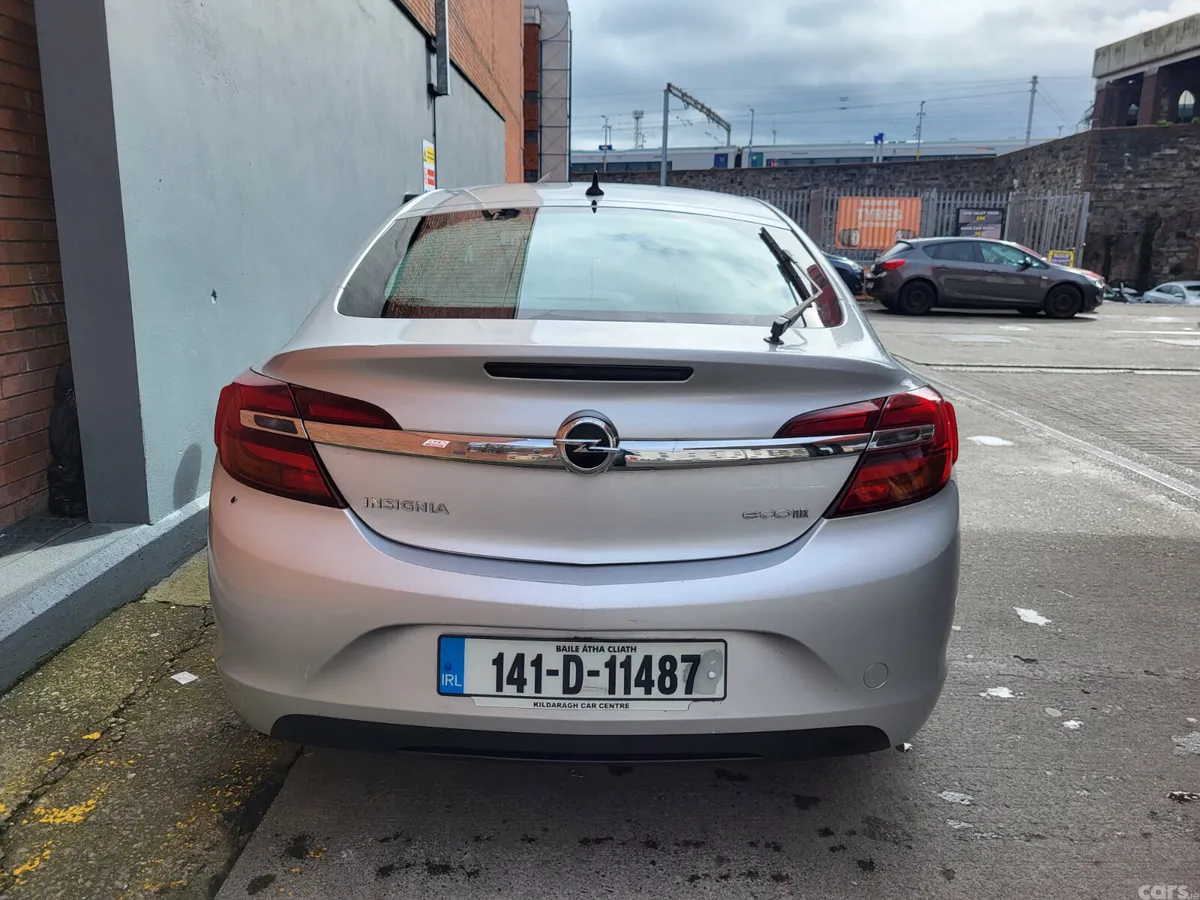 Opel Insignia Hatchback, Diesel, 2014, Silver