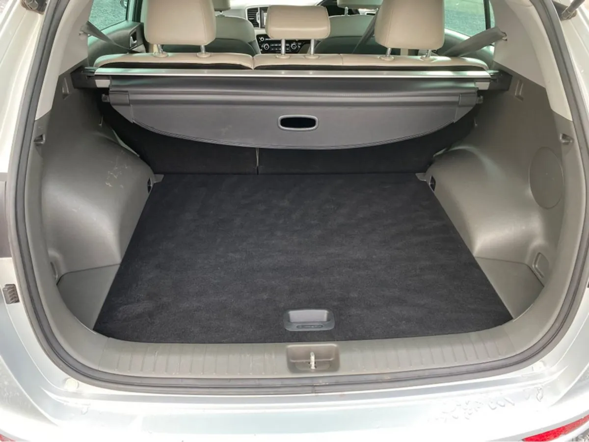 Kia Sportage MPV, Diesel, 2019, Grey