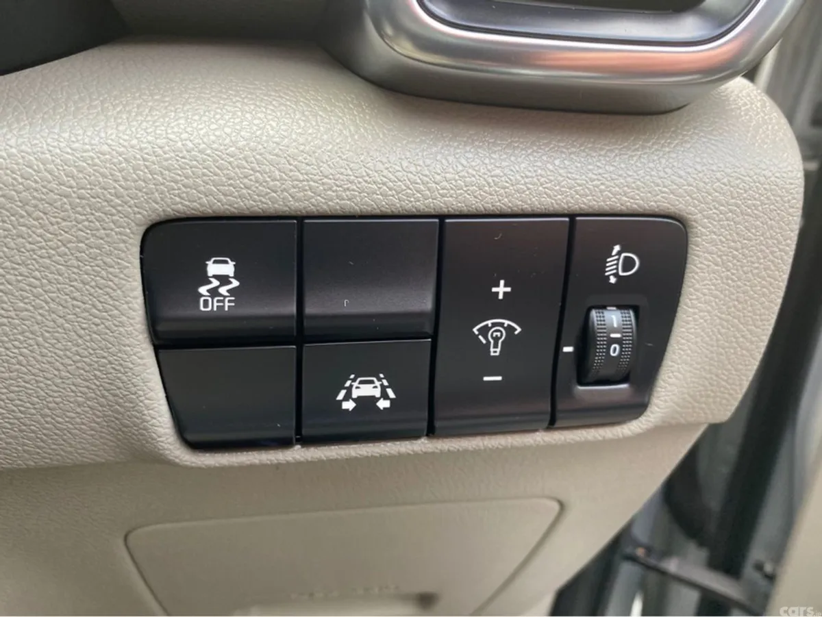 Kia Sportage MPV, Diesel, 2019, Grey