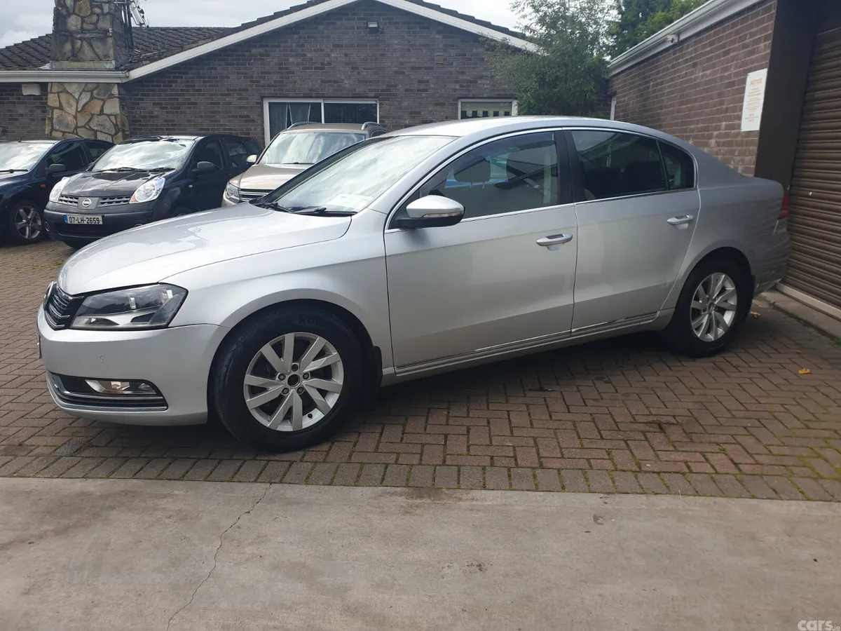 Volkswagen Passat Saloon, Diesel, 2014, Silver