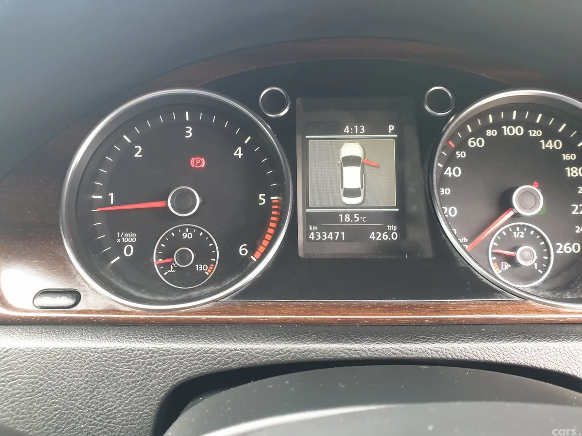 Volkswagen Passat Saloon, Diesel, 2014, Silver