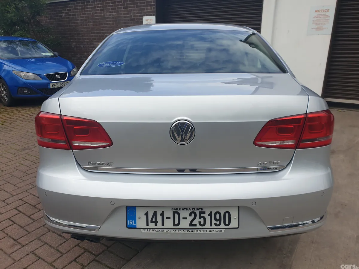 Volkswagen Passat Saloon, Diesel, 2014, Silver