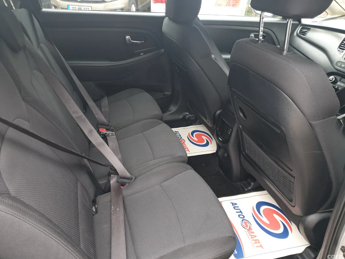 Kia Carens MPV, Diesel, 2016, Silver
